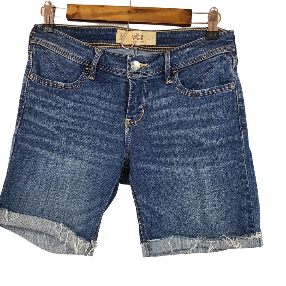 Hollister Medium Wash Boyshort 26